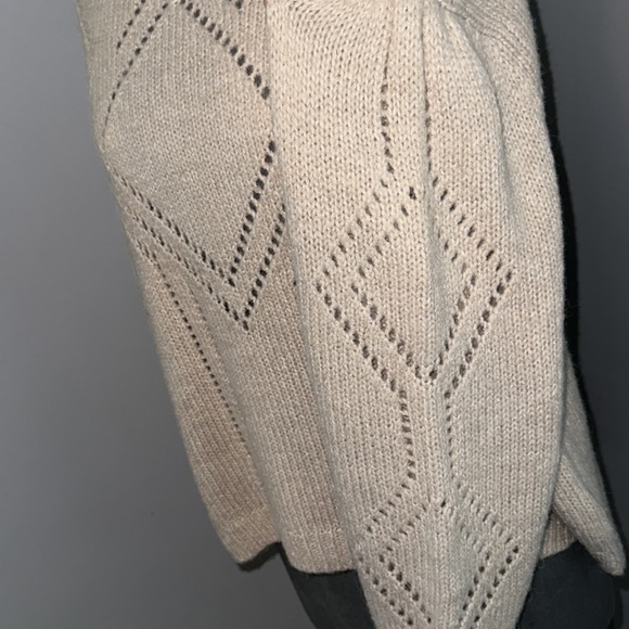 H&M Wool Cream Sweater - Picture 4 of 9